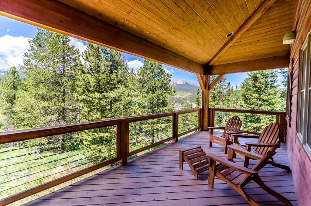 Master02Porch-BradHepp