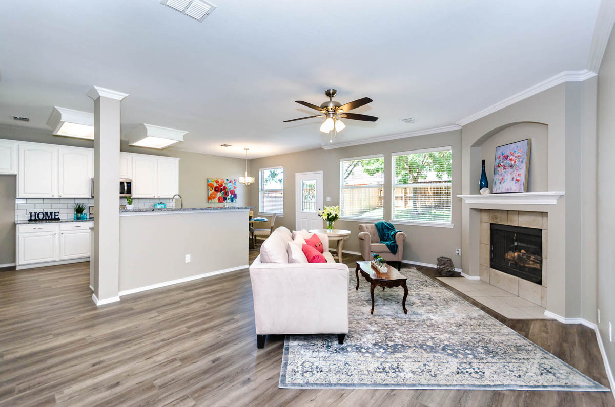 2416SheldonDrMcKinney-1