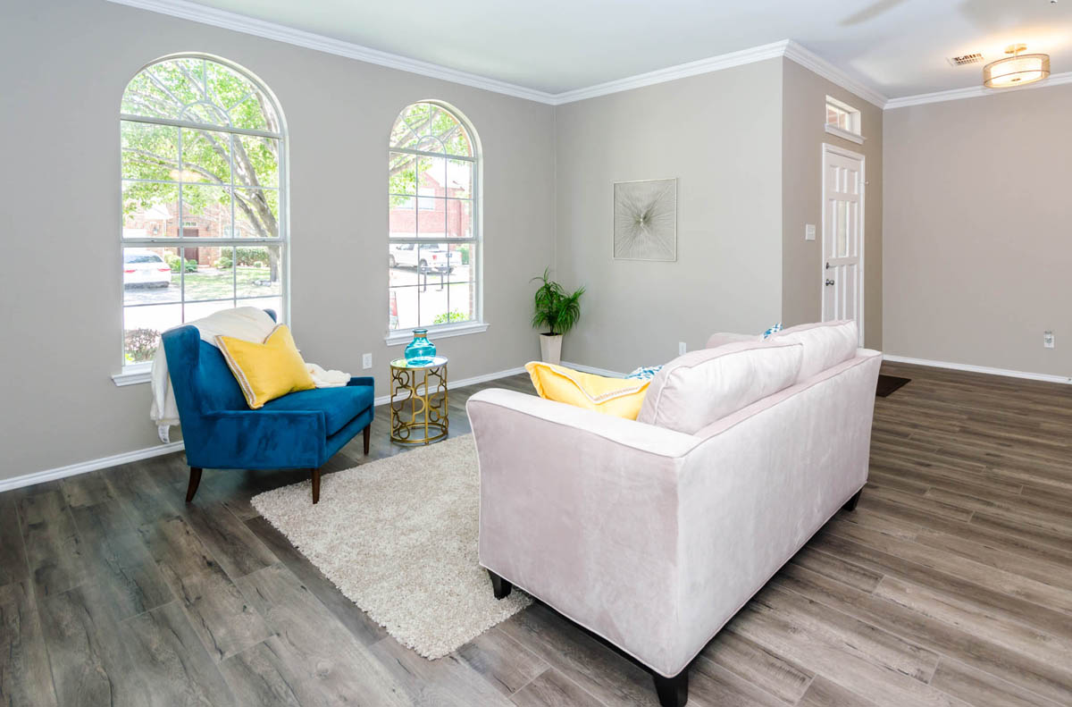 2416SheldonDrMcKinney-19