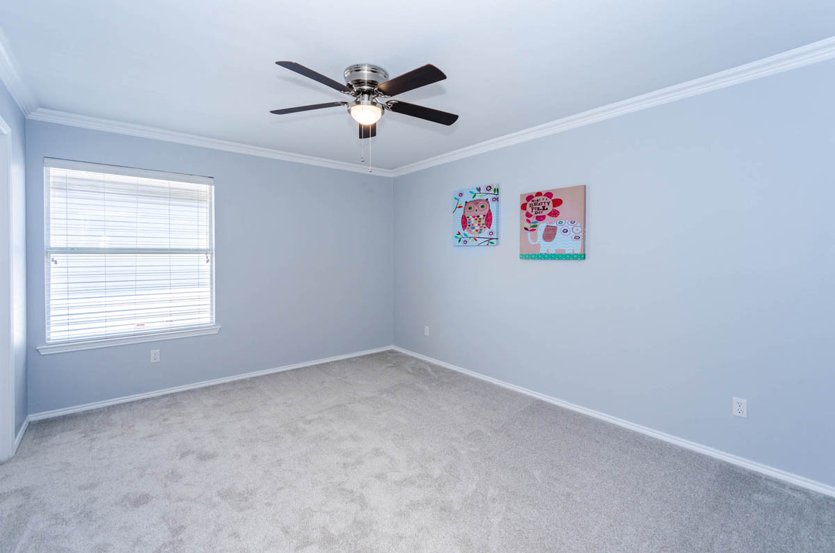 2416SheldonDrMcKinney-22