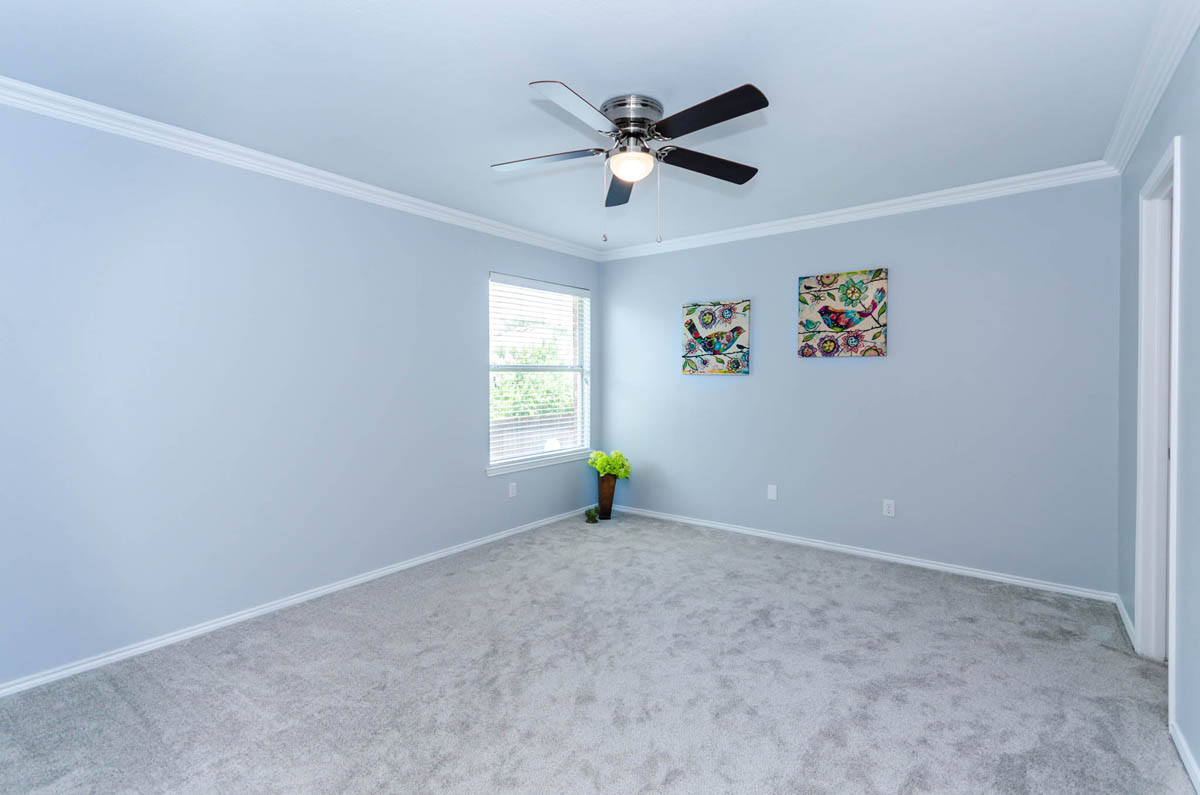 2416SheldonDrMcKinney-23