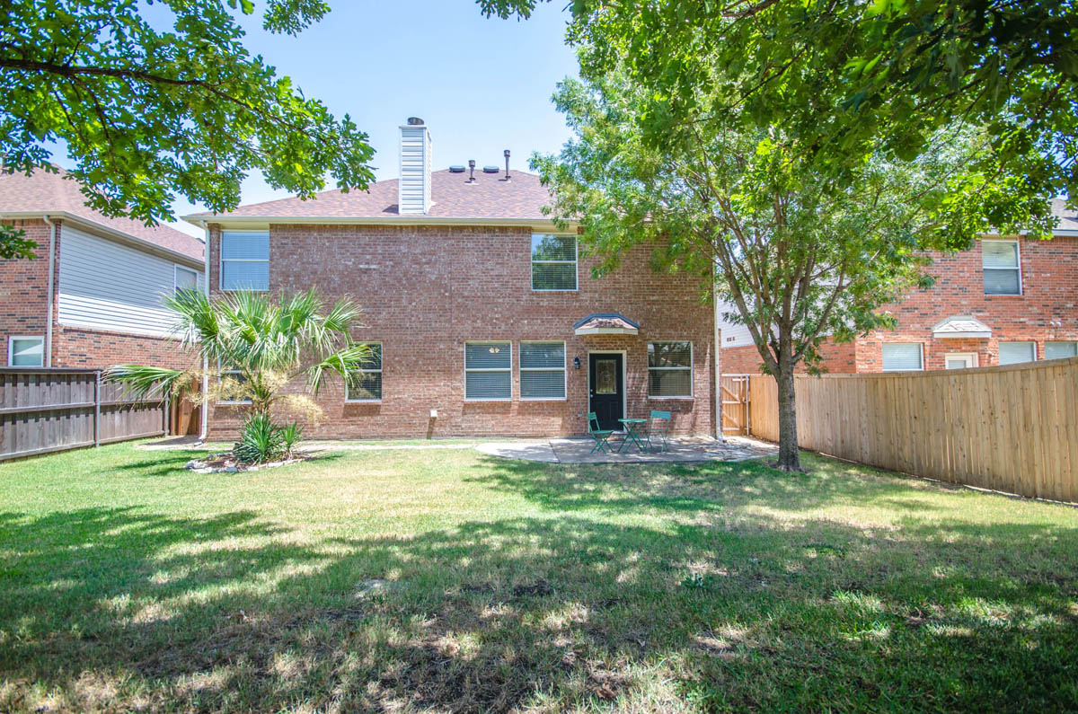 2416SheldonDrMcKinney-35