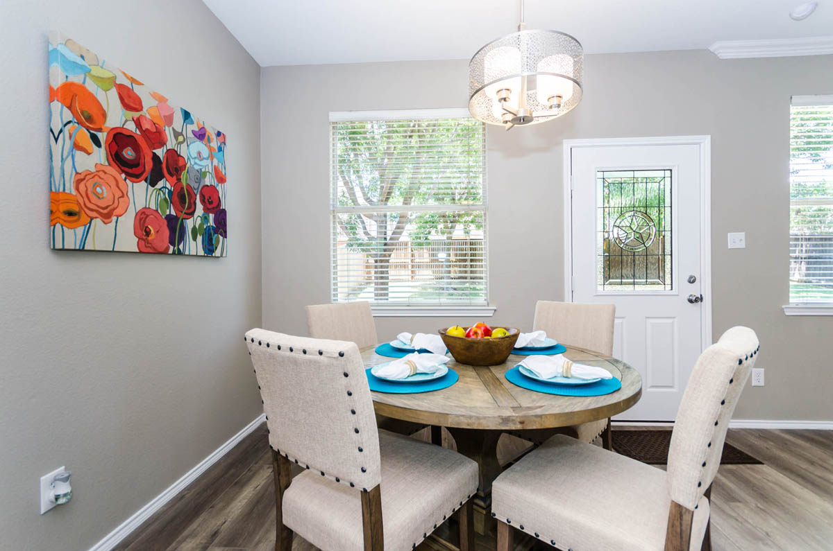2416SheldonDrMcKinney-5