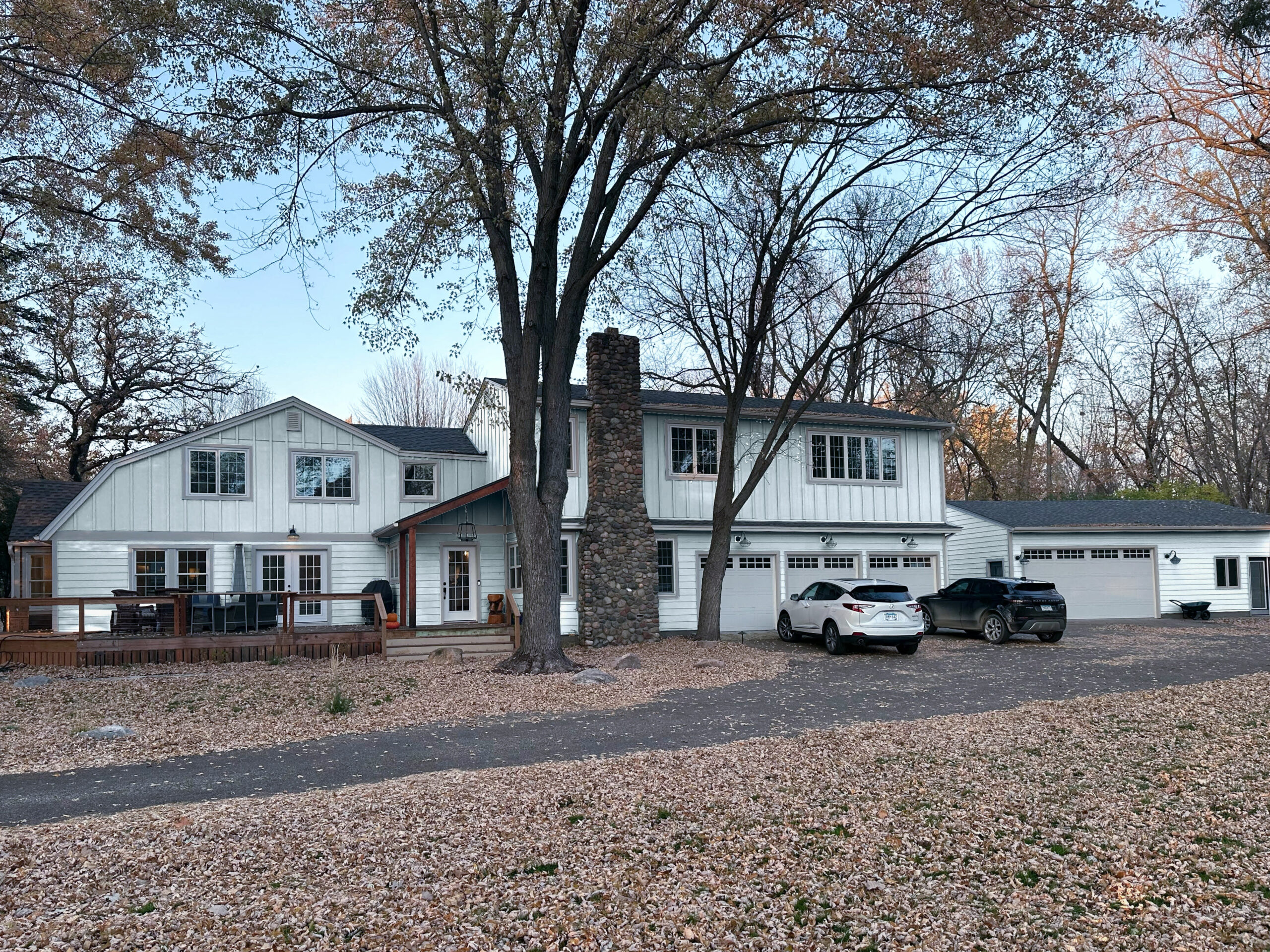 ScottSchwefelHouse-Edit-WHITEsiding